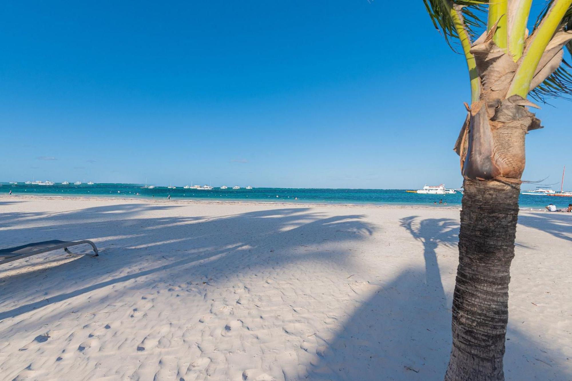 Primer Piso Con Piscina Y Cerca De La Playa Punta Cana Luaran gambar